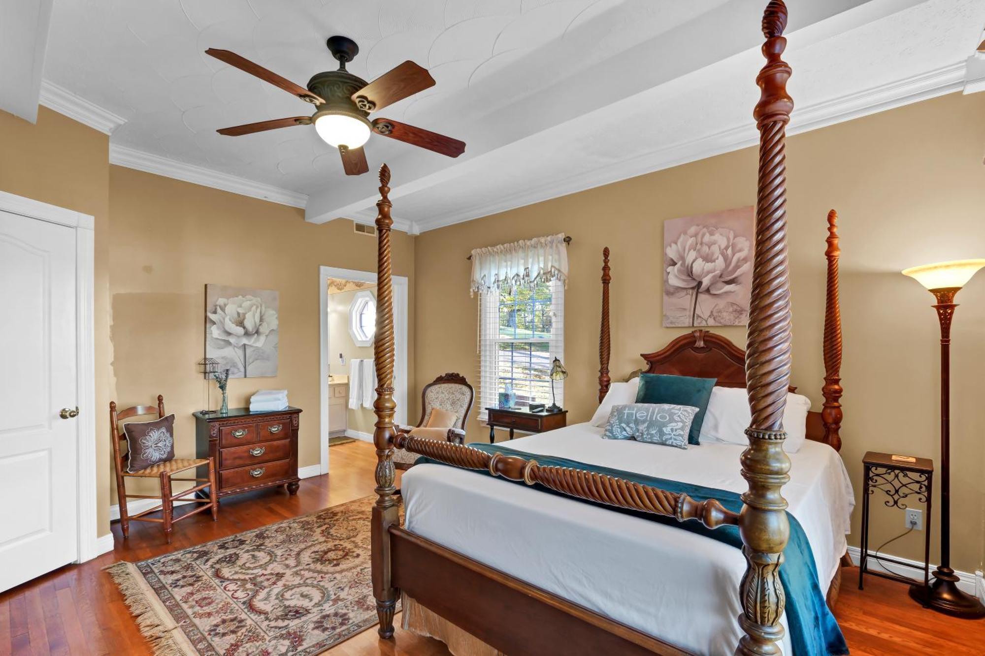 Hill House Bed And Breakfast Loretto Экстерьер фото