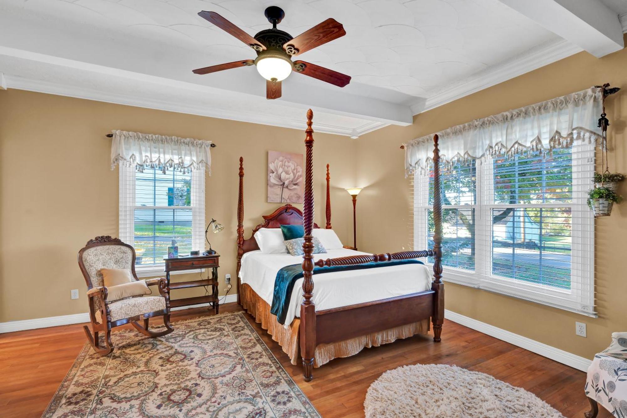 Hill House Bed And Breakfast Loretto Экстерьер фото
