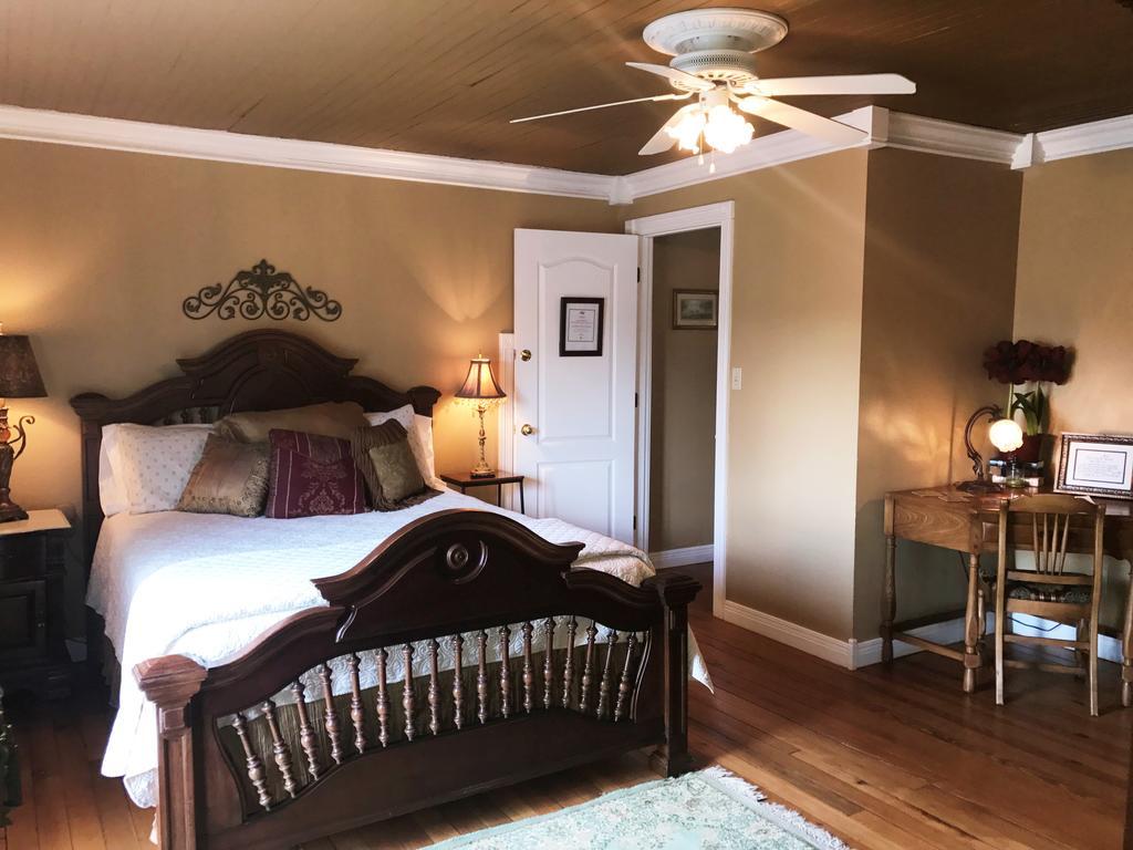 Hill House Bed And Breakfast Loretto Экстерьер фото