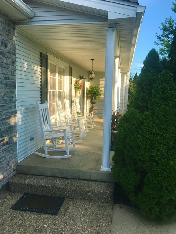 Hill House Bed And Breakfast Loretto Экстерьер фото